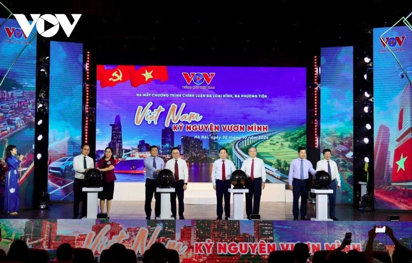 VOV launches multimedia political programme on Vietnam’s development in new era